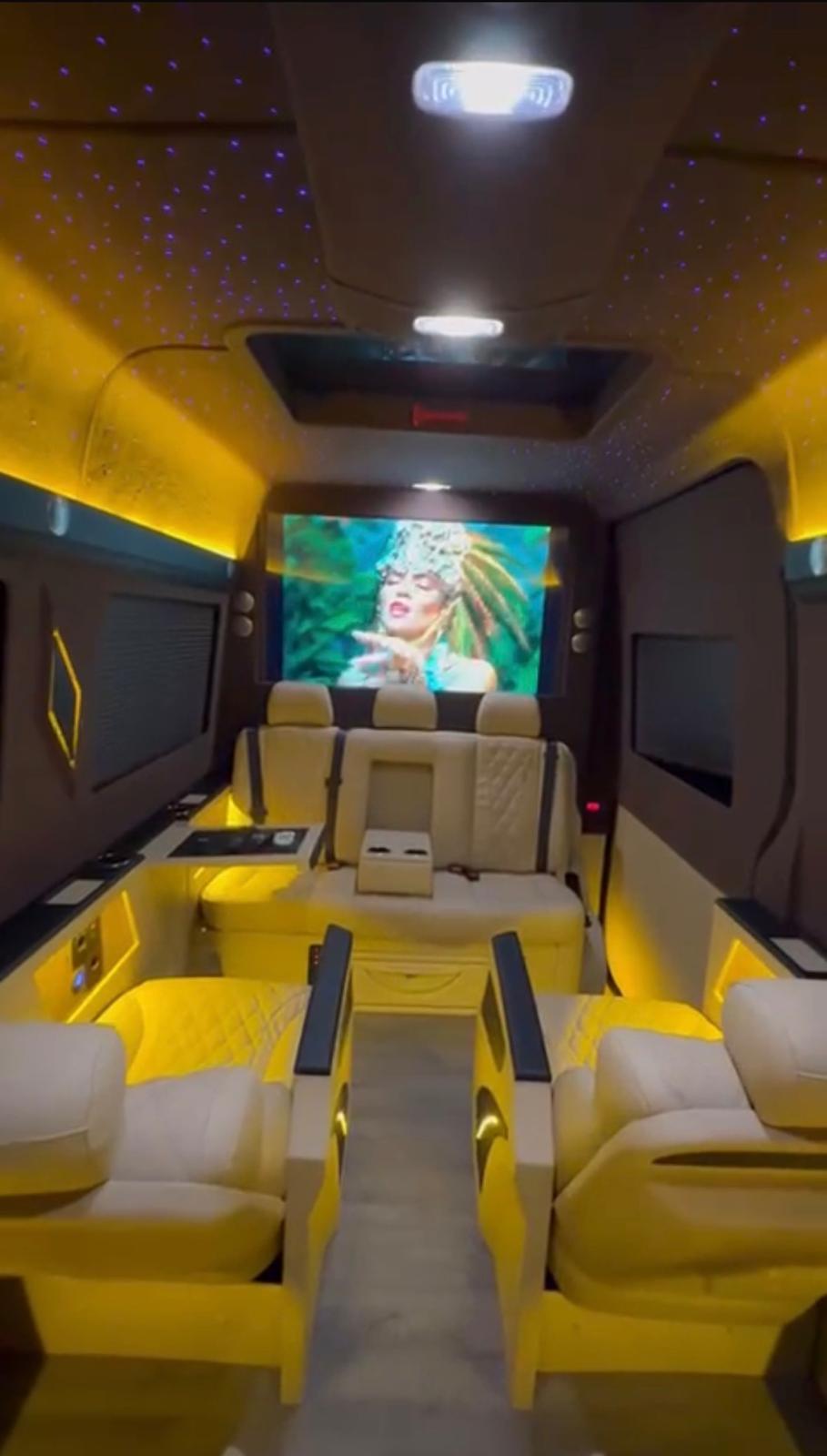 Мерседес Спринтер Ultra Luxury — детали
