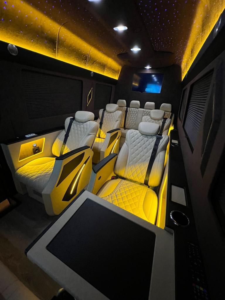 Мерседес Спринтер Ultra Luxury — вид снаружи