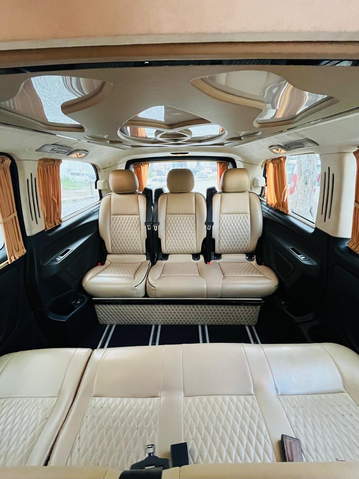 Standard Minivan — details